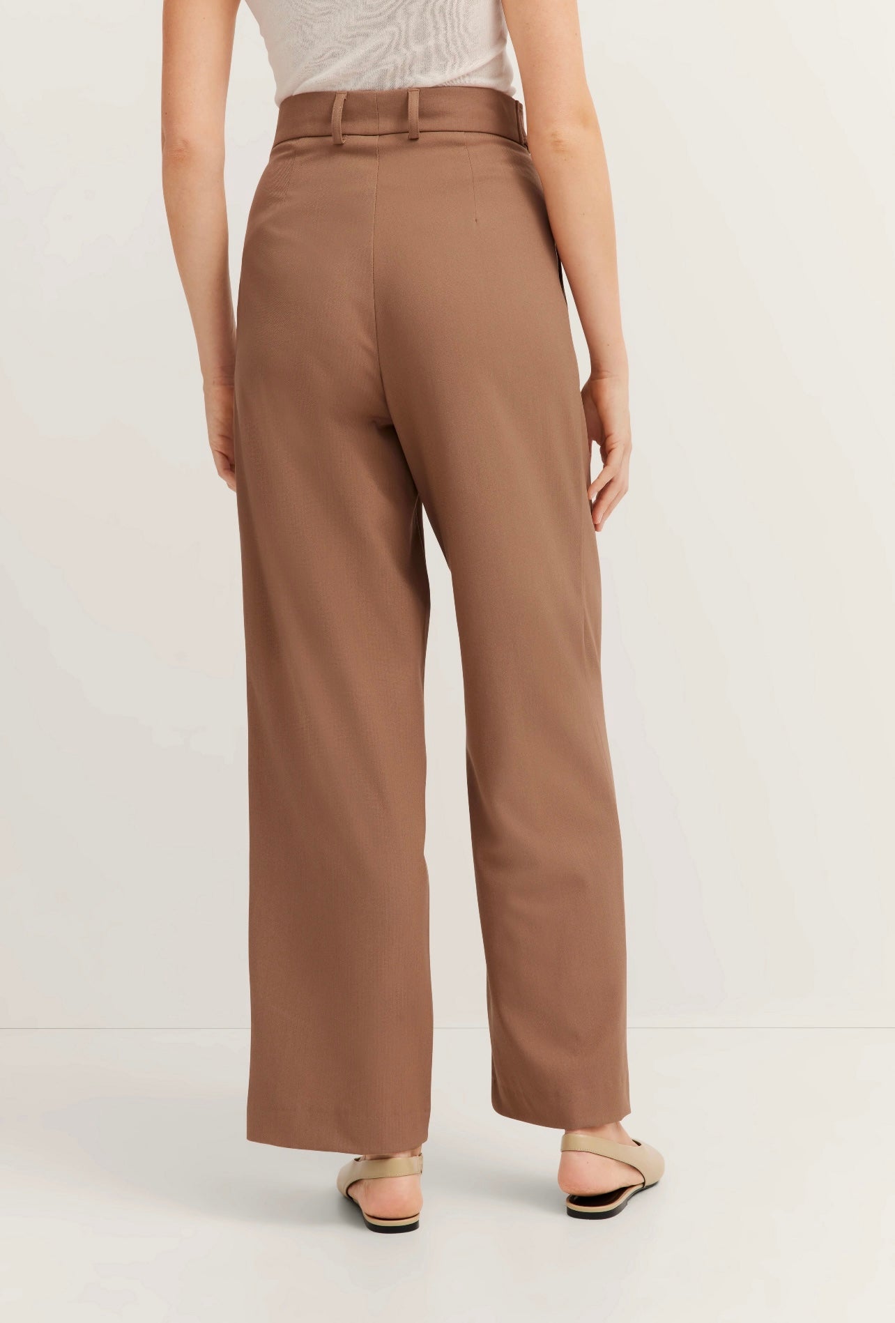 Damen Hose – Elegant, Bequem & Modern 2025“